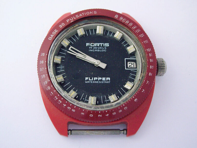 Fortis-Flipper-9003-1